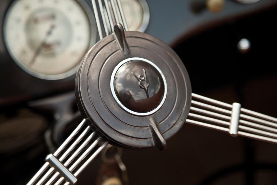  Ford DeLuxe Phaeton 1936 года  (фото 5 из 17)